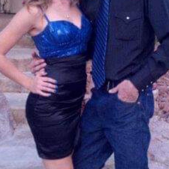 Formal Dress - Picture 5 of 5